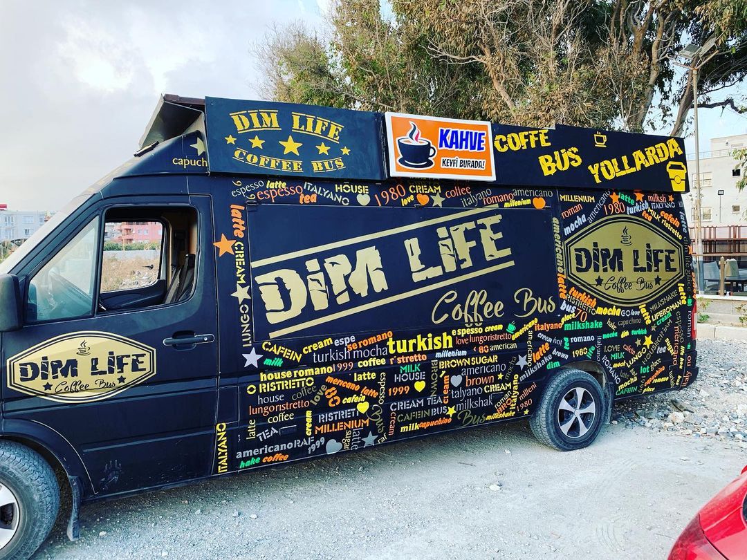 Dim Life Coffe Bus